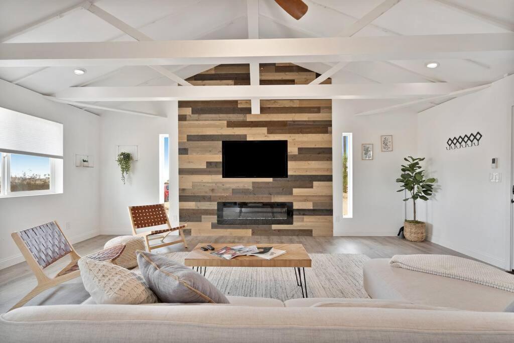 Beautiful Newly Remodeled Home, Near Jt Park Joshua Tree Εξωτερικό φωτογραφία